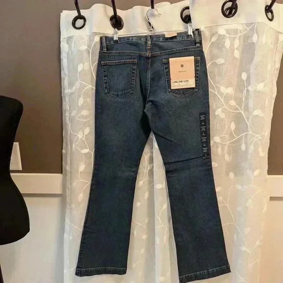 NWT Gap Jeans Long & Lean Stretch Slim with Flare Leg Size 2R - Picture 3 of 6